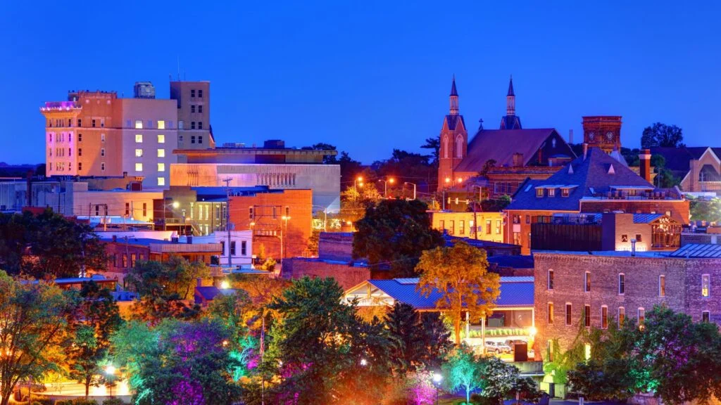 You are currently viewing Why Buyers Flocked To The Heartland In 2025 And Zillow’s No. 1 Market