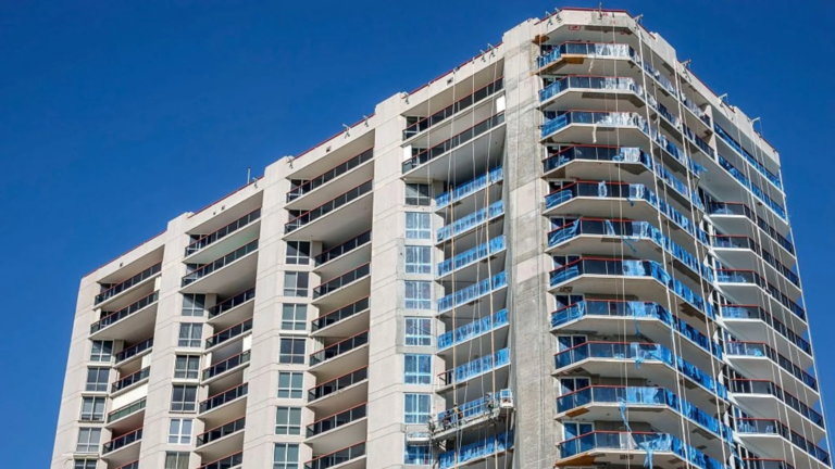 Read more about the article Condo prices stall across the US — not just in Florida — analysis shows